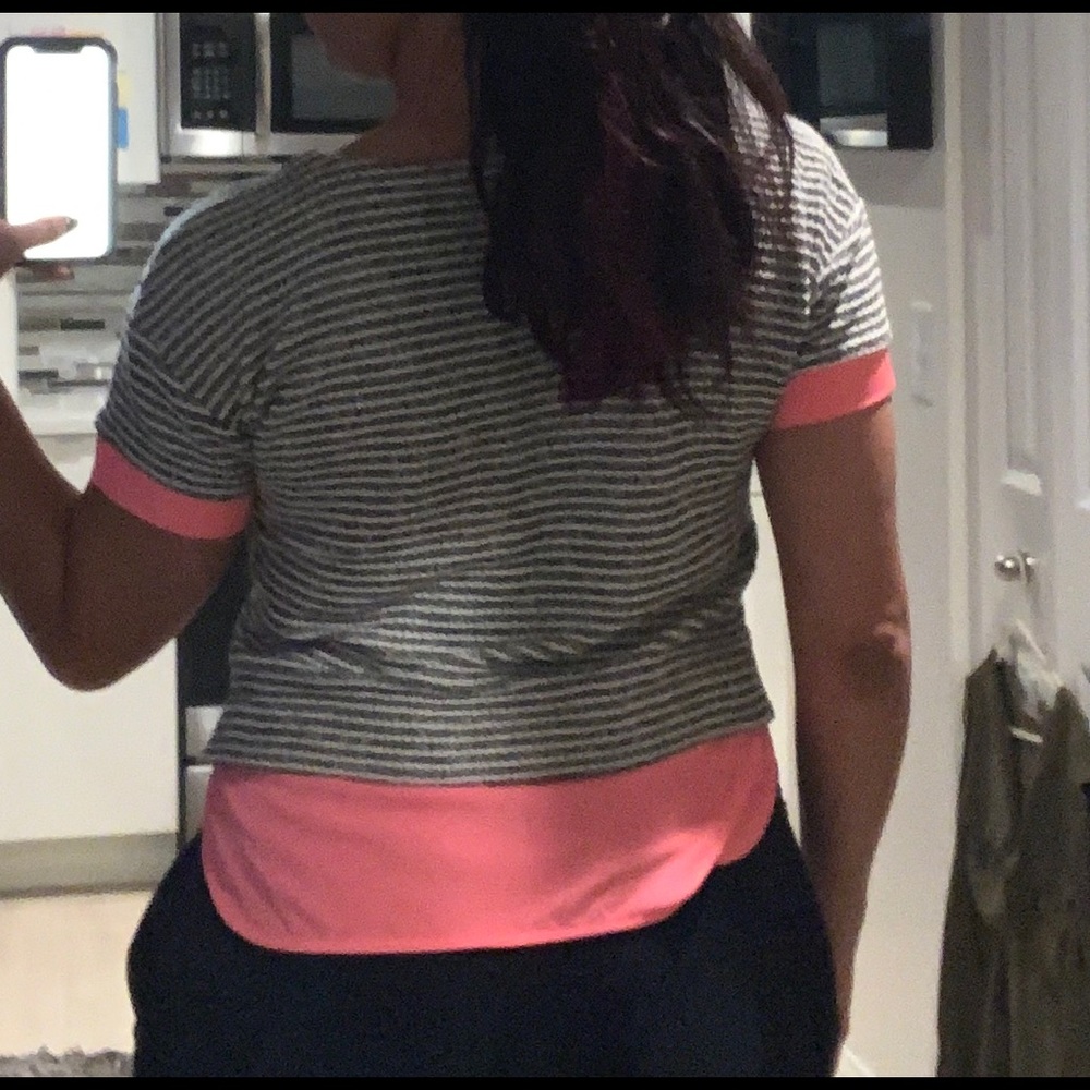 Victoria’s Secret top - Picture 4 of 4